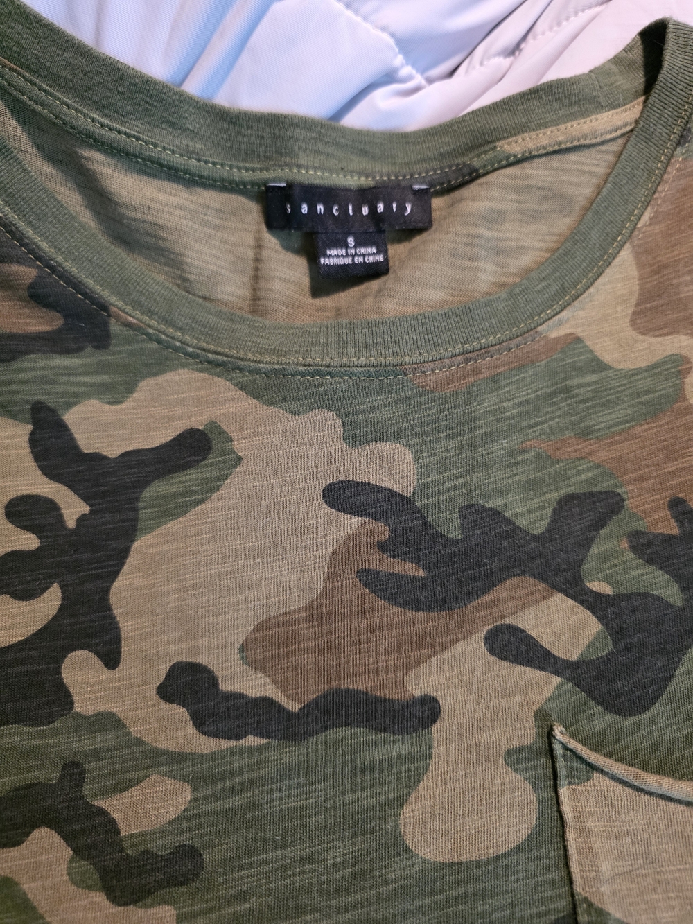 Sanctuary Women's Camouflage Crew Neck Shirt - Green Camo